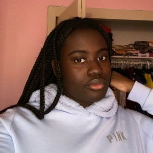 Meet your Posher, Nathalie